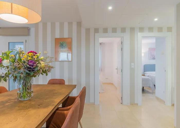 Elegante Con Vistas Al Mar. 6 Pax