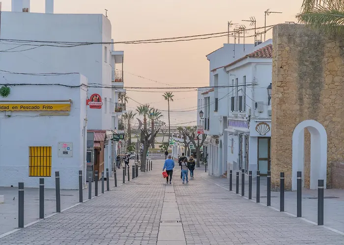 Апартаменти Elegante Con Vistas Al Mar. 6 Pax *