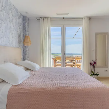 Elegante Con Vistas Al Mar. 6 Pax