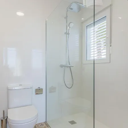 Elegante Con Vistas Al Mar. 6 Pax *