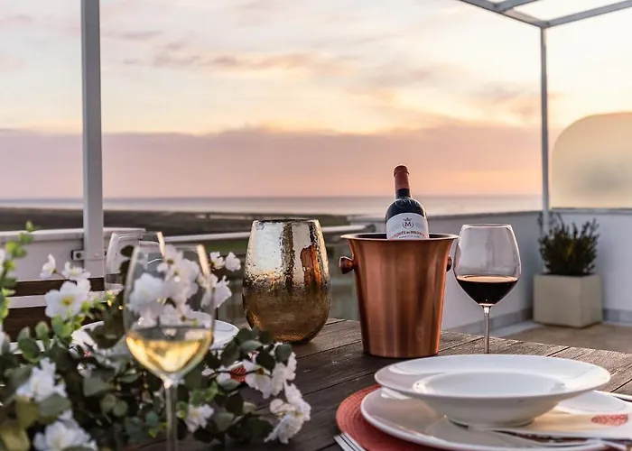 Апартаменти Elegante Con Vistas Al Mar. 6 Pax *